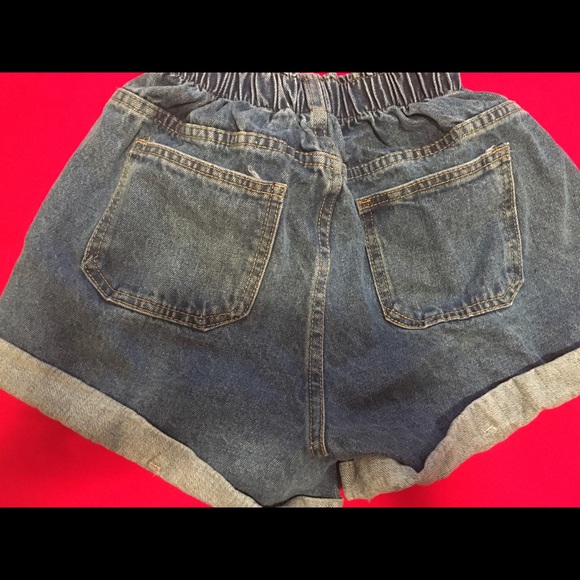 Jean shorts - Picture 2 of 3